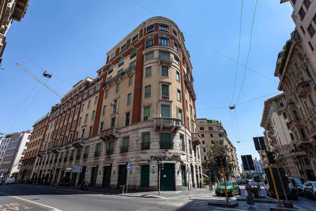 Duomo-San Babila-Tribunale Wifi-Netflix Milano Exterior foto